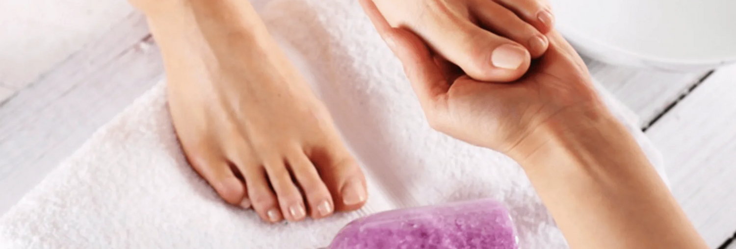 The Magic of Himalayan Salt Foot Scrubs: Soothe, Exfoliate, and Rejuvenate!