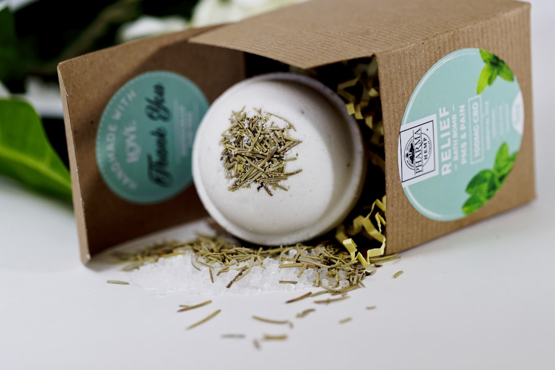 The Art of Packaging: Creative Ways to Present Bath Bombs