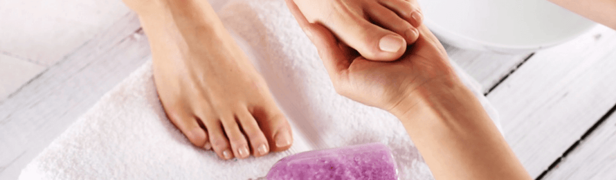 HIMALAYAN SALT FOOT SCRUB