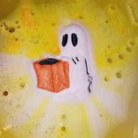 Trick or Treat Bath Bomb