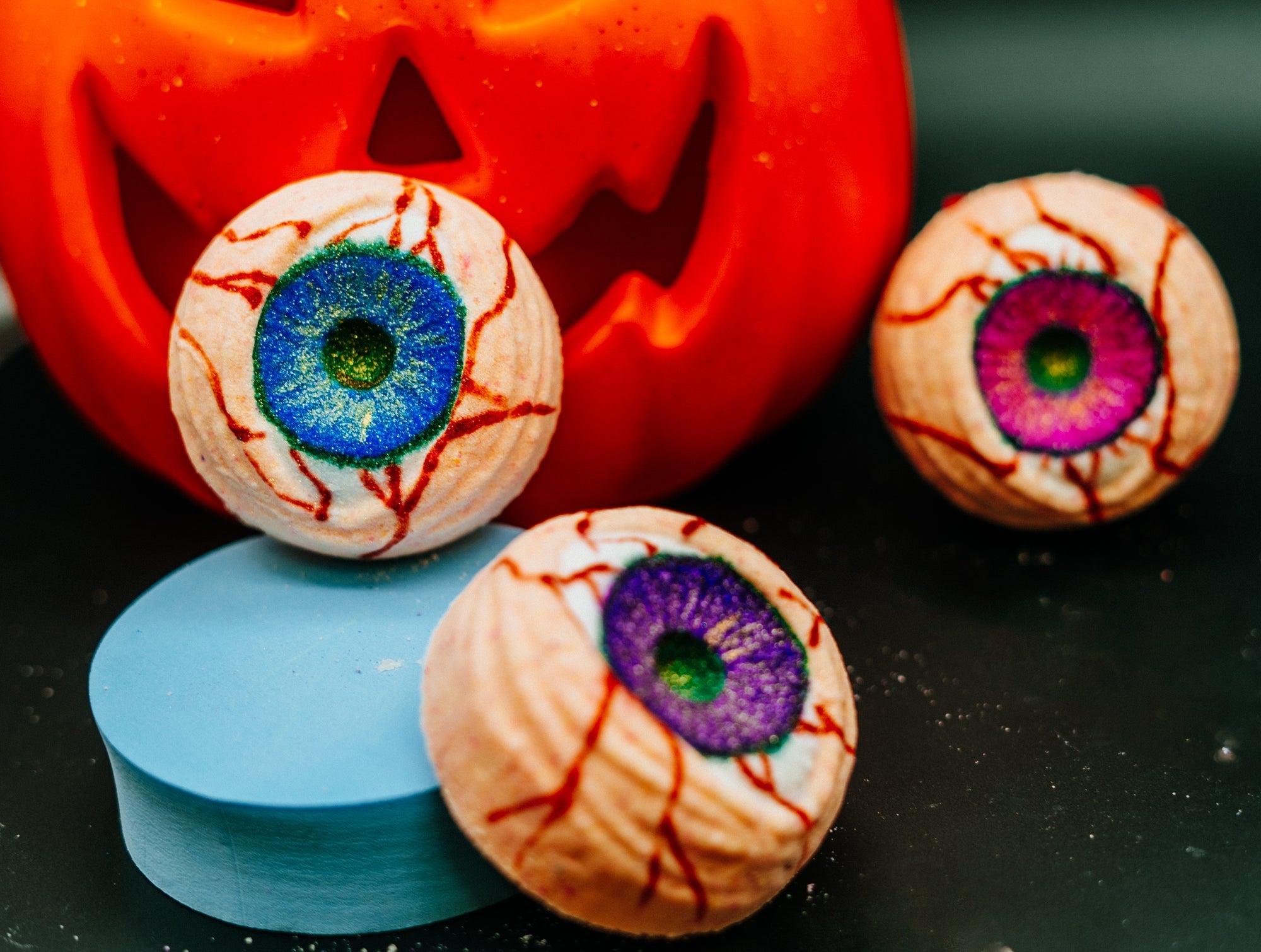 Eyeball Bath Bomb