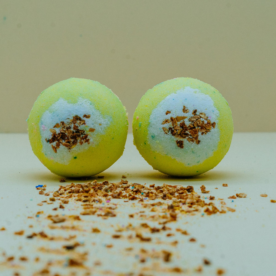 Lemon &amp; Lime Aromatherapy Bath Bomb