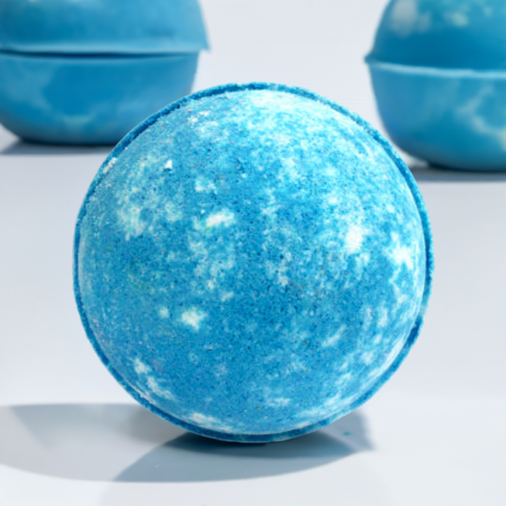 Angel Delight Dessert Bath Bomb - Blue &amp; White